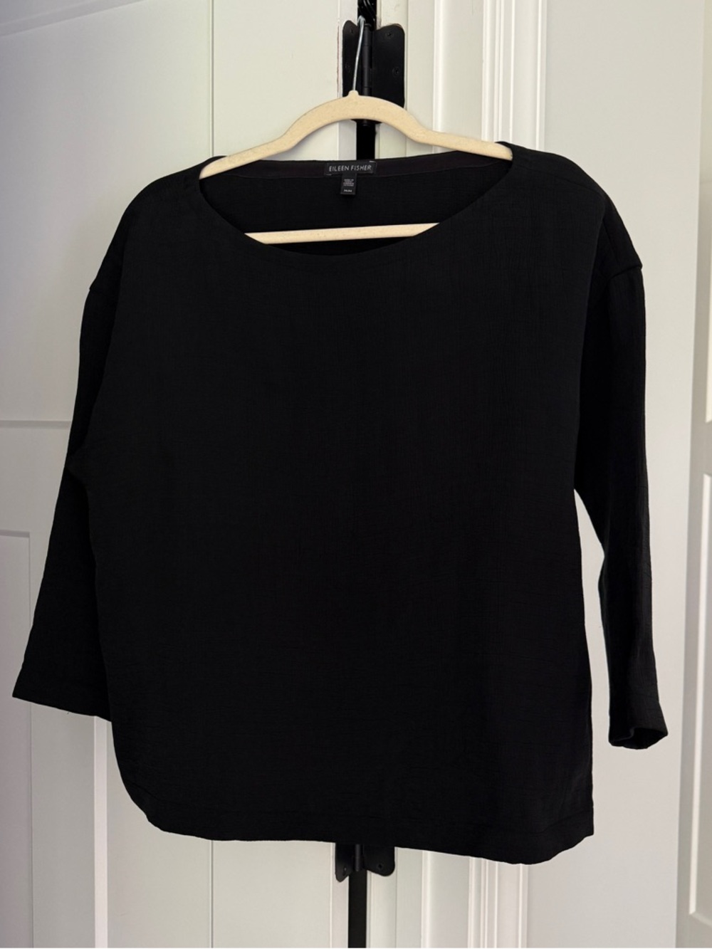 Eileen fisher crinkle black boat neck top silk‎ blend pullover